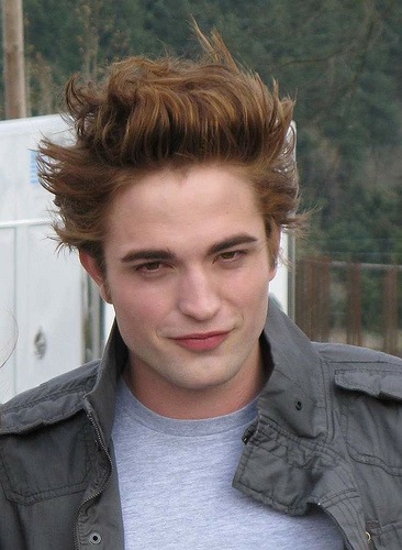 Fotos y Wallpapers de Rober Pattinson Edward Cullen Fotos y Wallpapers de Rober Pattinson Edward Cullen