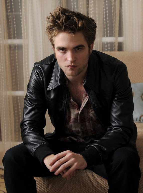 Fotos y Wallpapers de Rober Pattinson Edward Cullen Fotos y Wallpapers de Rober Pattinson Edward Cullen