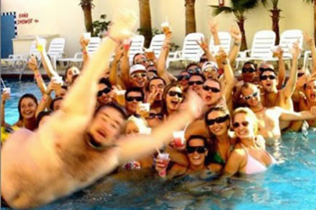 Photobombs Photobombs