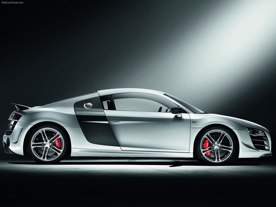 Audi R8 GT 2011