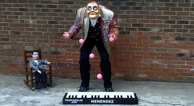 Dan Menendez malabarista