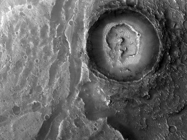 mars-crater